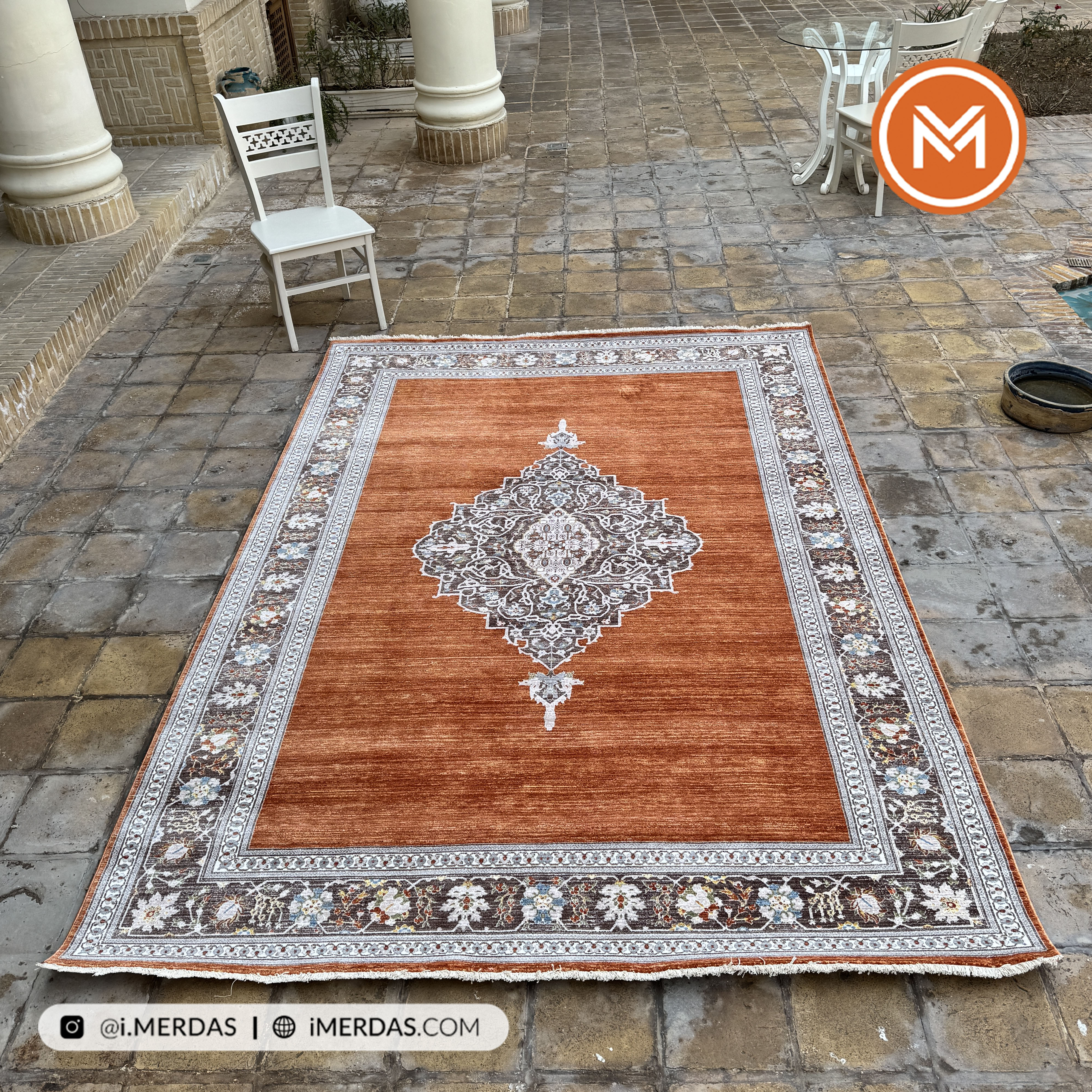 فرش وینتیج کد 76016 زمینه مسی